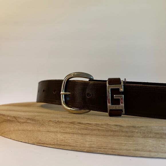 Guess Brown Distressed Genuine Leather Worn in Silver Buckle Belt Size Medium - Picture 11 of 11
